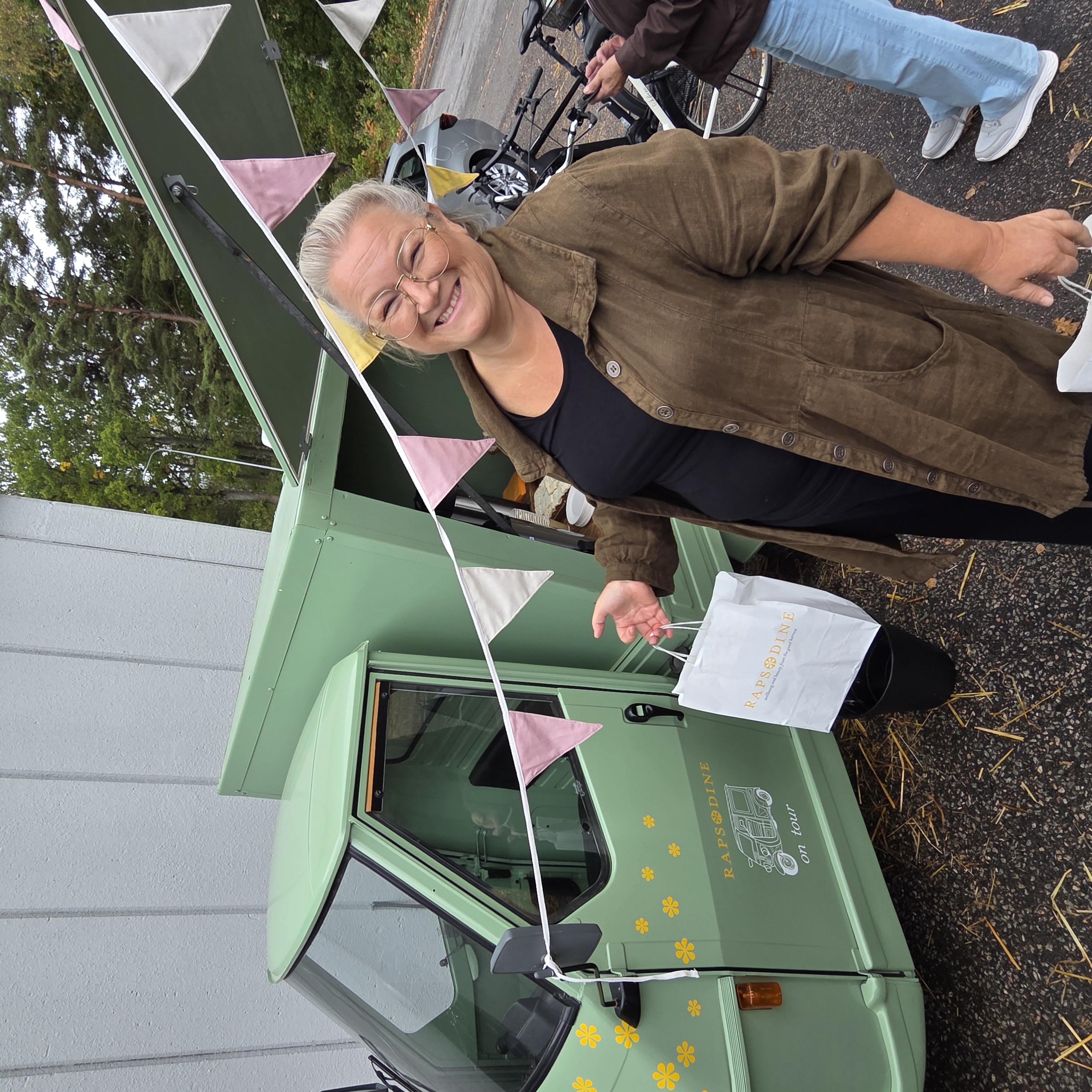 Skogsro på besök hos Rapsodine i Mariestad